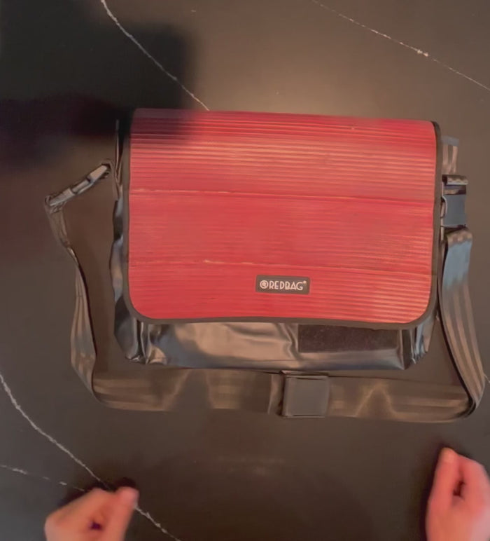 afb　BIG MESSENGER BAG Amazon.com: [Upgraded] Vintage Canvas Messenger Bag 13 15.6